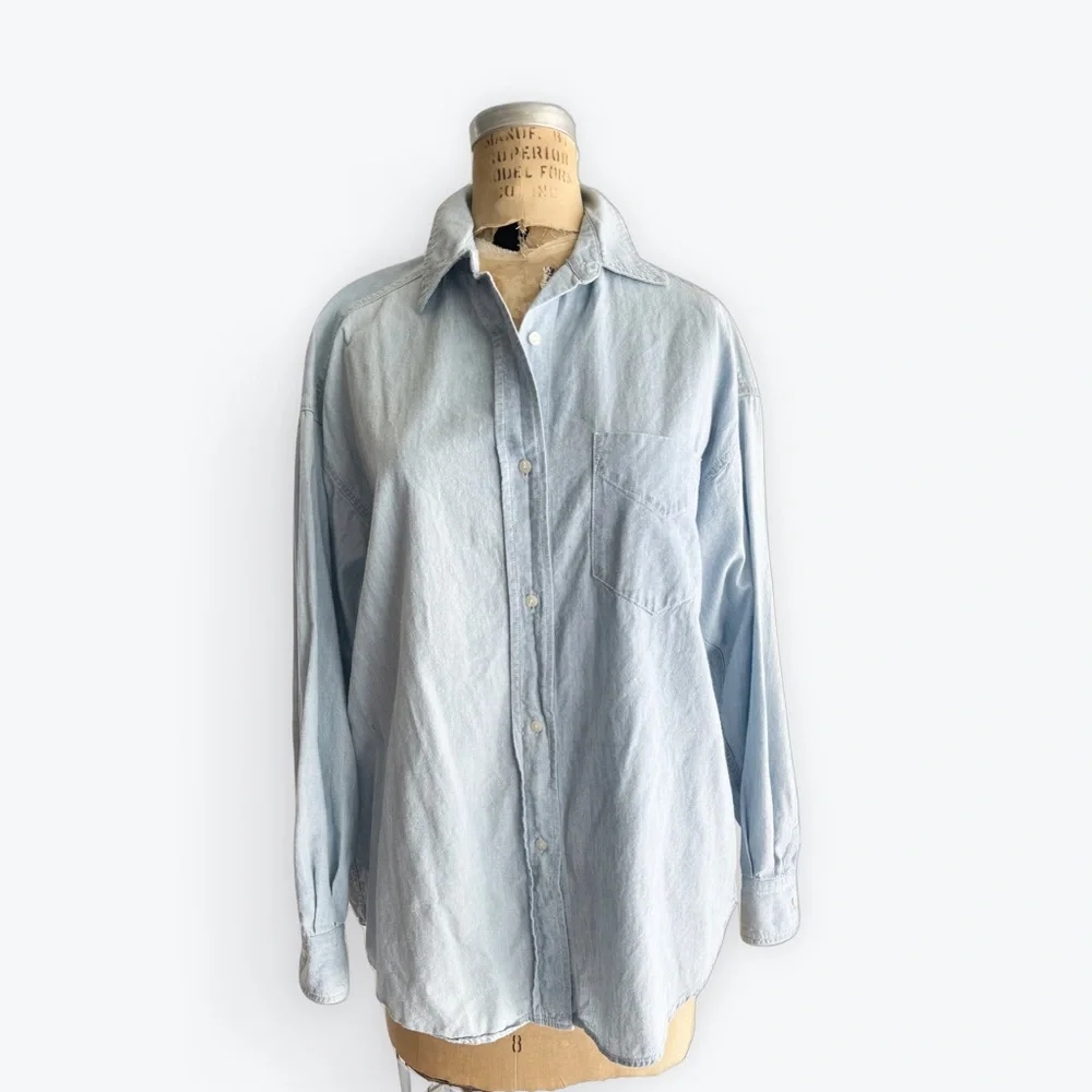 Vintage 90s DKNY Shirt denim chambray embroidered button front - Picture 2 of 9